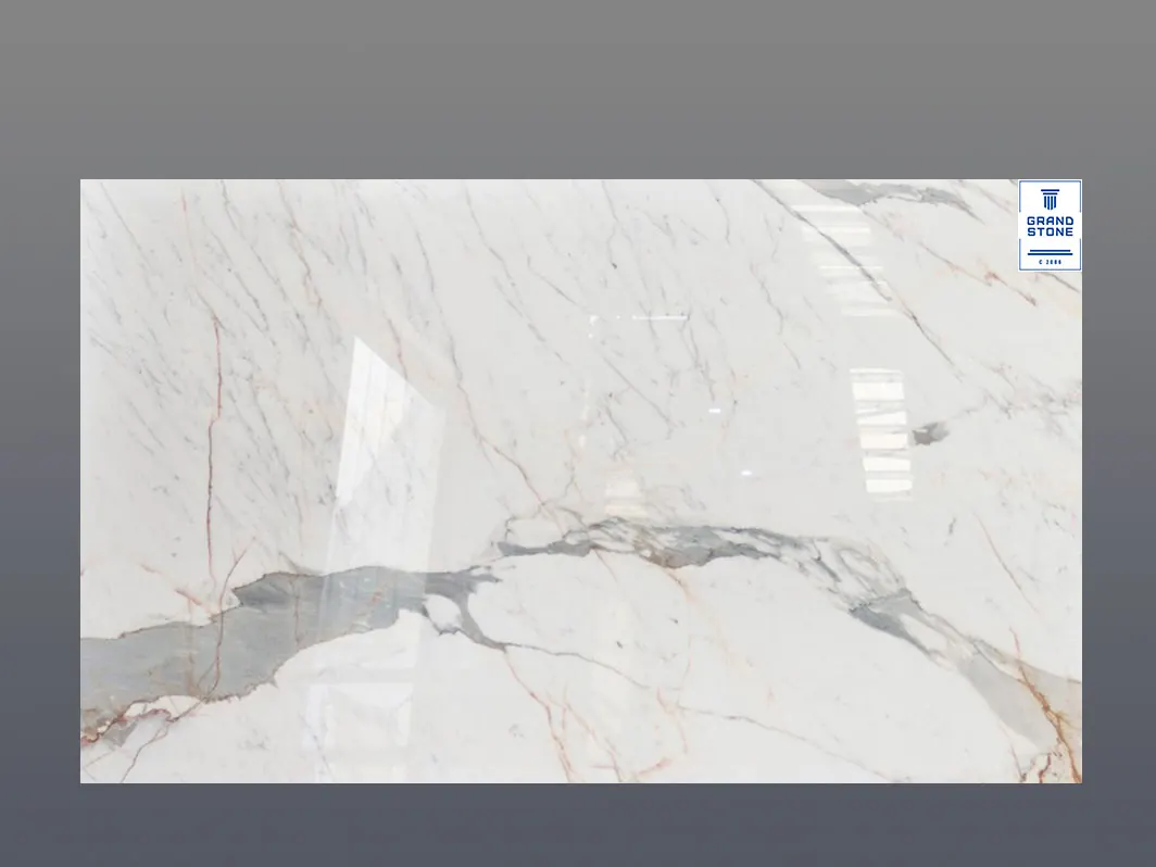 Calacatta Gold, мрамор — образец натурального камня