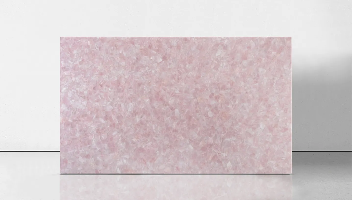 Quartz Pink, полудрагоценные камни — образец натурального камня